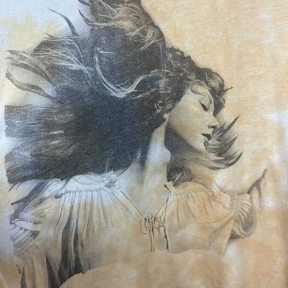 Taylor Swift Fearless Long Sleeve Shirt Sz M - Picture 4 of 6